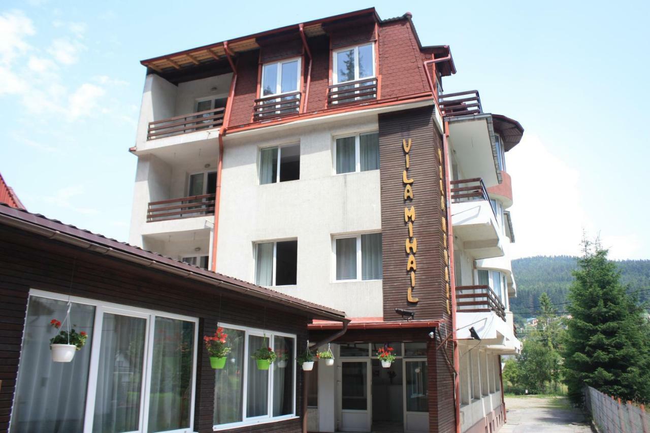 Vila Mihail Hotel Buşteni Exterior foto